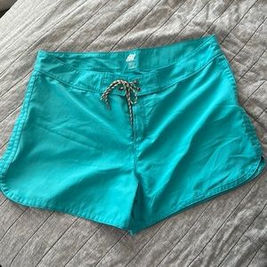 Eastern Mountain Sports surf shorts size 14 womens